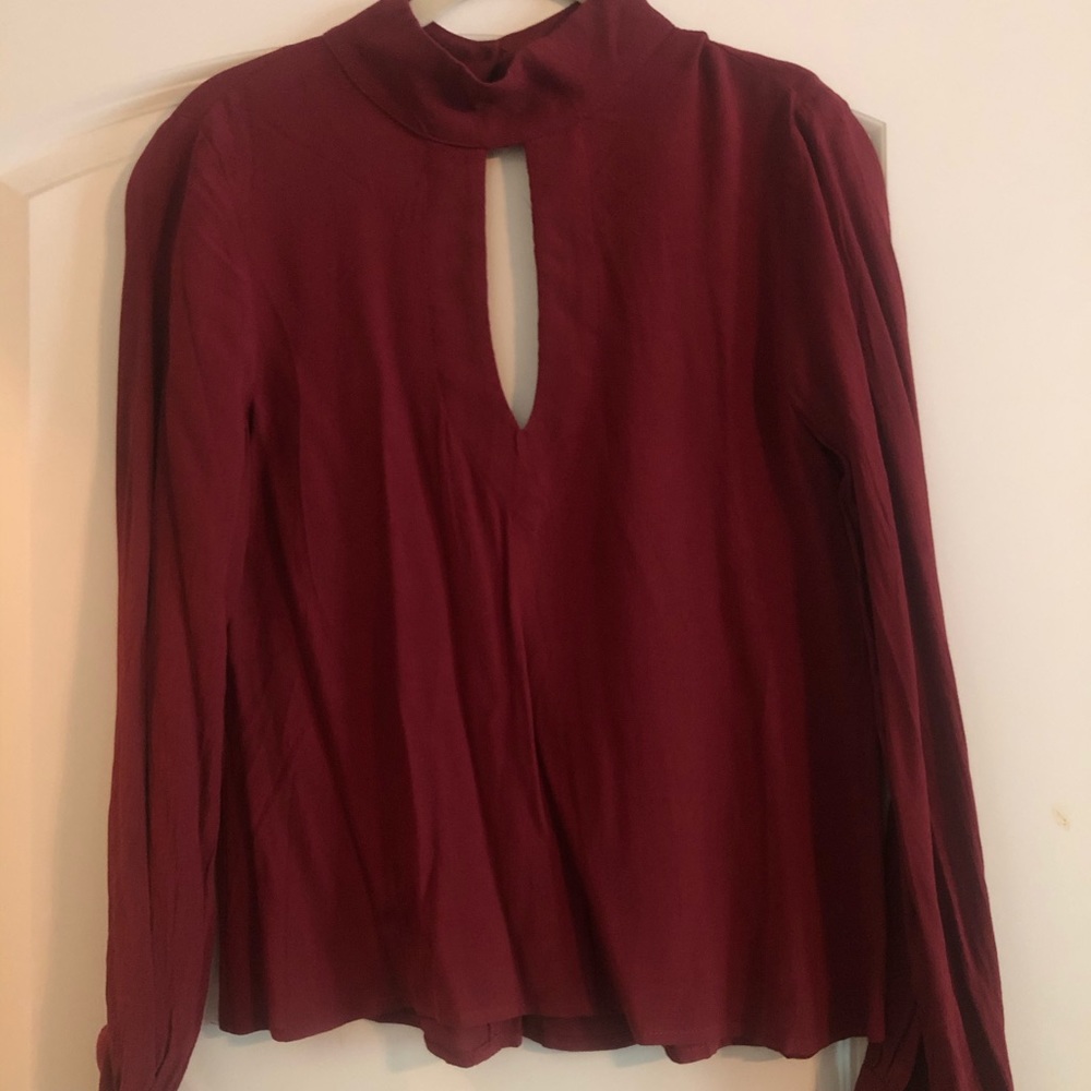 Burgundy V-Neck (keyhole) Top - Size S *NWOT*